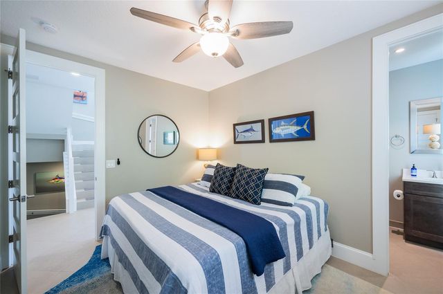 2201 AVENUE C, Bradenton Beach, FL 34217