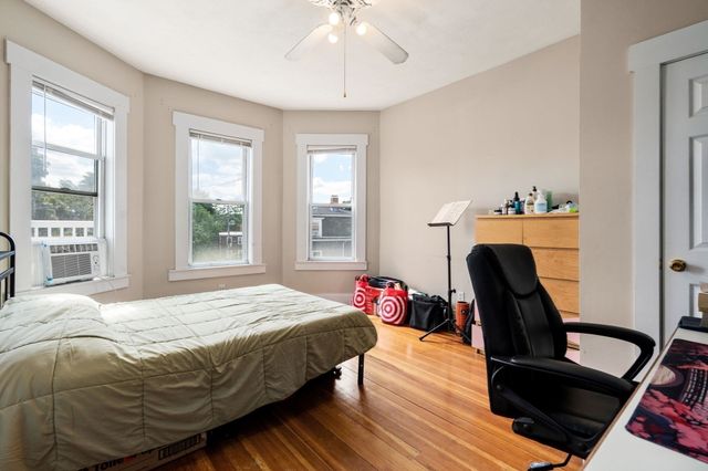 93 Easton Street, Boston, MA 02134