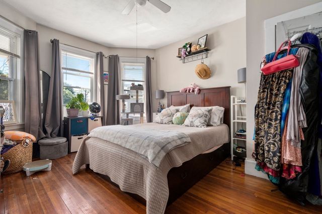 93 Easton Street, Boston, MA 02134