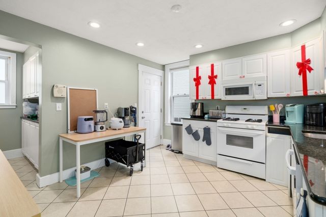 93 Easton Street, Boston, MA 02134