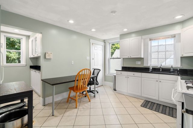 93 Easton Street, Boston, MA 02134