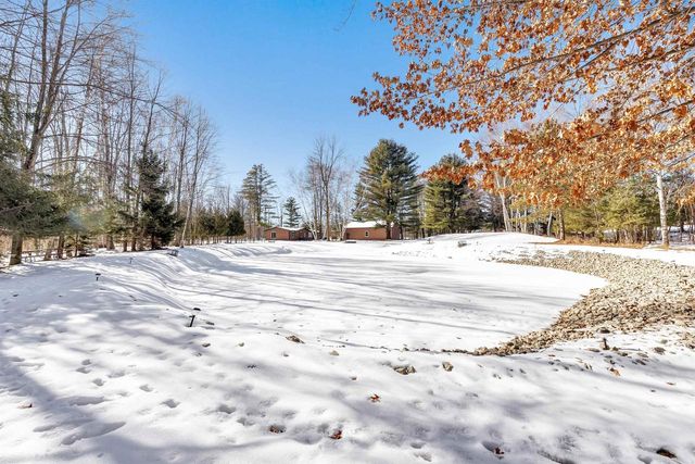 5990 ALLEN ROAD, Little Suamico, WI 54141