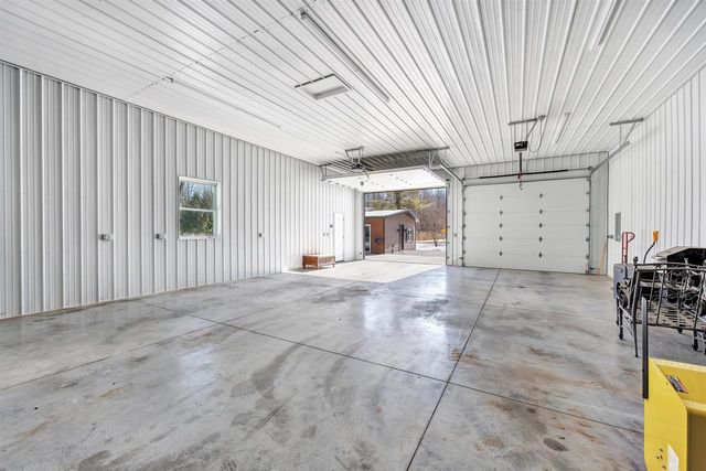 5990 ALLEN ROAD, Little Suamico, WI 54141