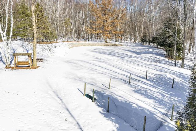 5990 ALLEN ROAD, Little Suamico, WI 54141