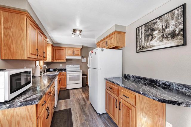 5990 ALLEN ROAD, Little Suamico, WI 54141