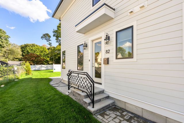 82 Lexington Street A, Newton, MA 02466