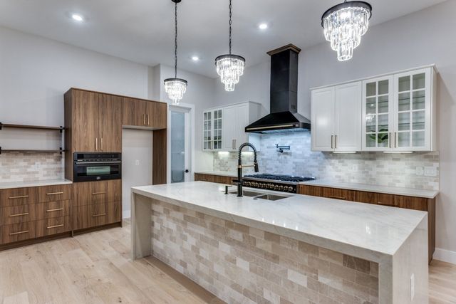 6306 Starlight Ranch Road, Godley, TX 76044