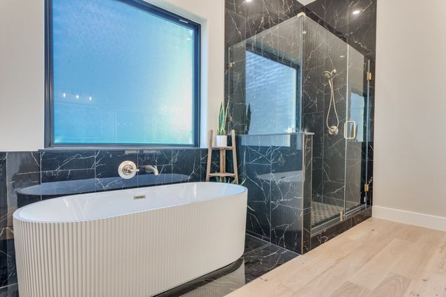 6306 Starlight Ranch Road, Godley, TX 76044