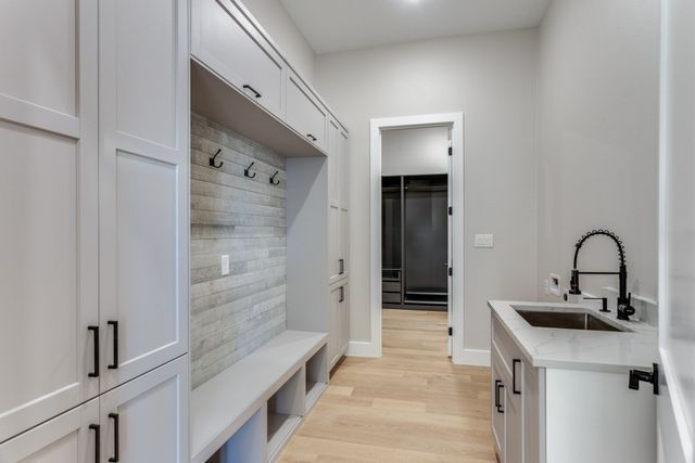 6306 Starlight Ranch Road, Godley, TX 76044