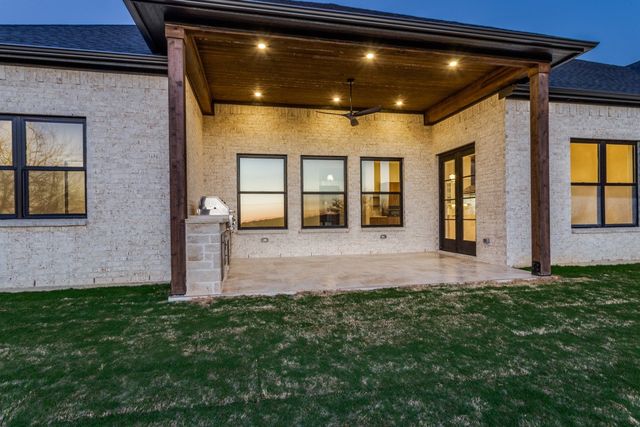 6306 Starlight Ranch Road, Godley, TX 76044