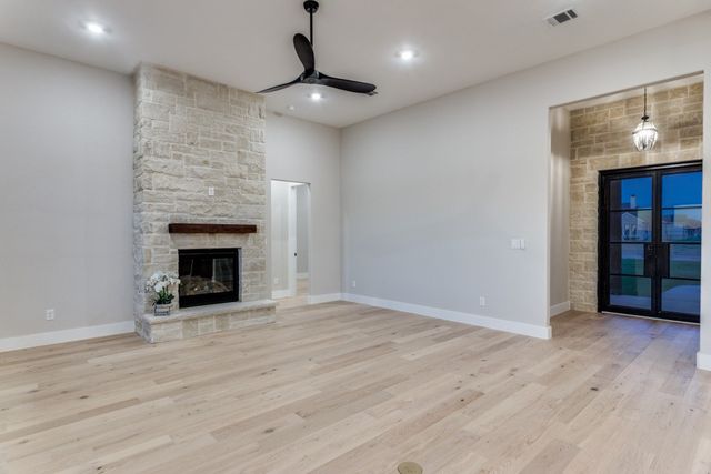 6306 Starlight Ranch Road, Godley, TX 76044