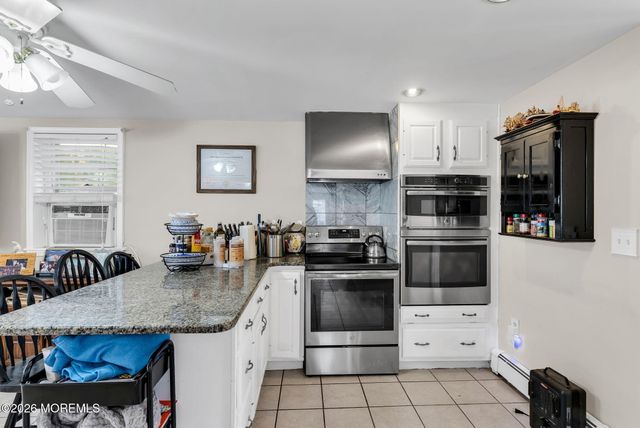 517 Riverwood Park, Point Pleasant, NJ 08742