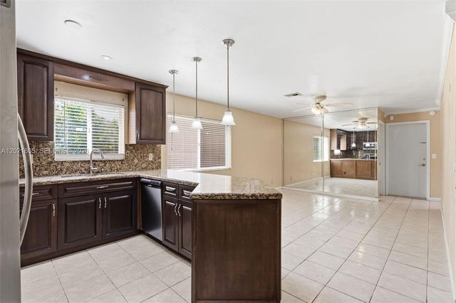 8801 SW 9th Ct, Pembroke Pines, FL 33025