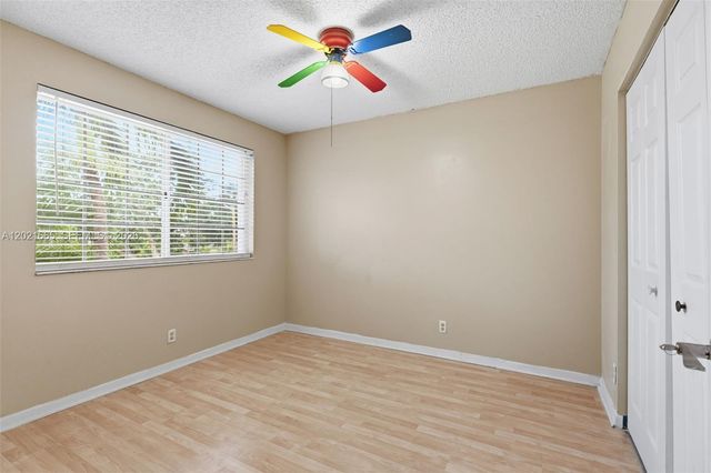 8801 SW 9th Ct, Pembroke Pines, FL 33025
