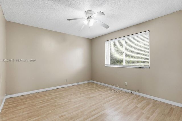 8801 SW 9th Ct, Pembroke Pines, FL 33025