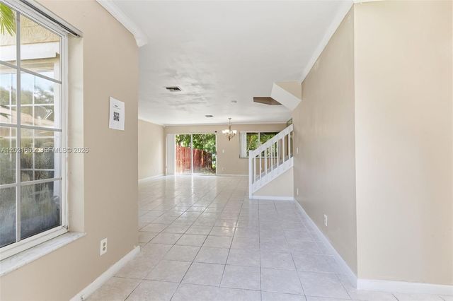 8801 SW 9th Ct, Pembroke Pines, FL 33025