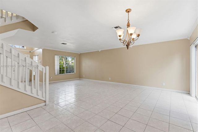 8801 SW 9th Ct, Pembroke Pines, FL 33025