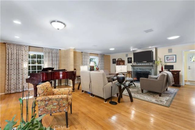3456 Laurelvale Drive, Studio City, CA 91604