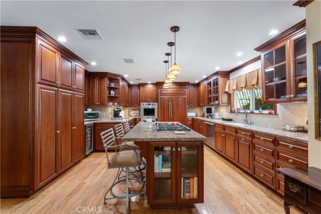 3456 Laurelvale Drive, Studio City, CA 91604