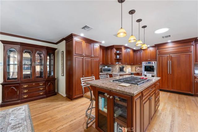 3456 Laurelvale Drive, Studio City, CA 91604