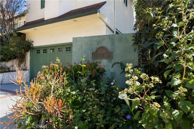 3456 Laurelvale Drive, Studio City, CA 91604