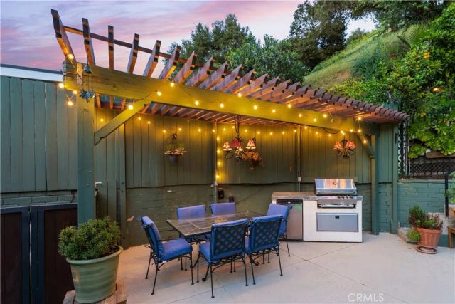 3456 Laurelvale Drive, Studio City, CA 91604