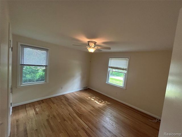 3364 Elder Road, West Bloomfield, MI 48324