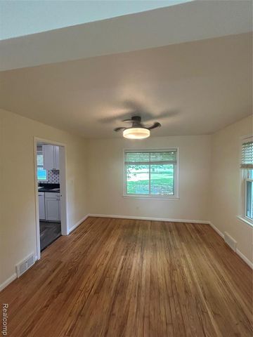 3364 Elder Road, West Bloomfield, MI 48324