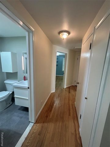 3364 Elder Road, West Bloomfield, MI 48324