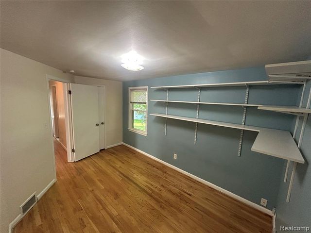 3364 Elder Road, West Bloomfield, MI 48324