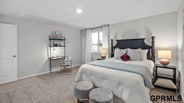 7205 S 204th Avenue, Gretna, NE 68028