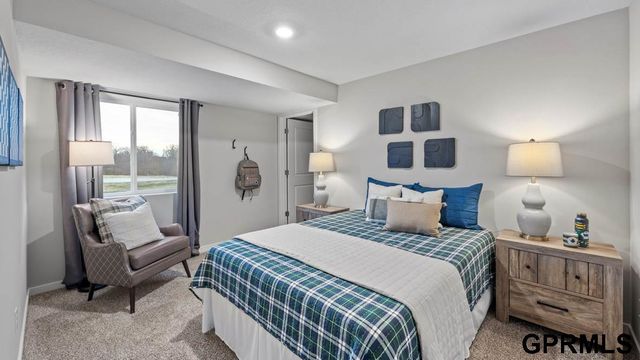 7205 S 204th Avenue, Gretna, NE 68028