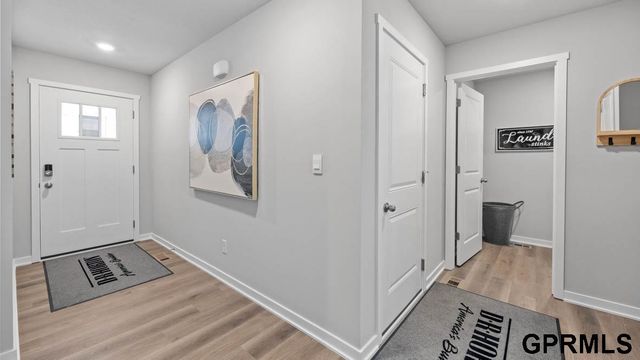 7205 S 204th Avenue, Gretna, NE 68028