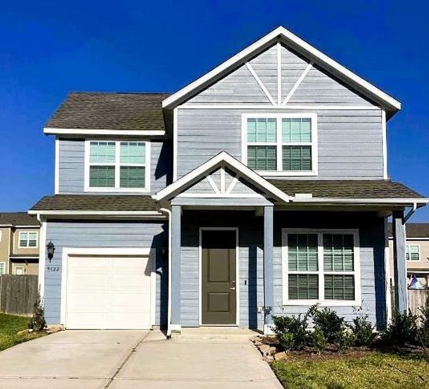 9845 Crescent Cove Drive, Montgomery, TX 77356