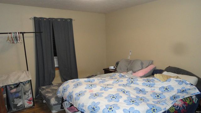 5144 Virginia Drive, Newburgh, IN 47630