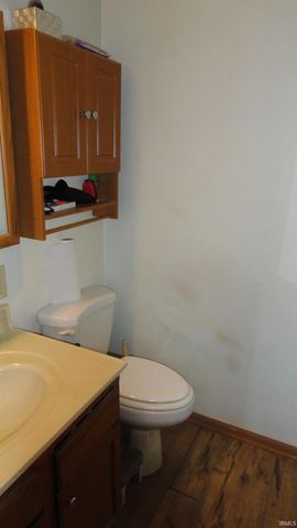 5144 Virginia Drive, Newburgh, IN 47630