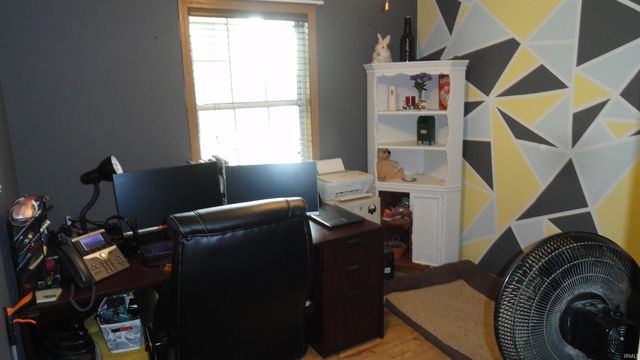 5144 Virginia Drive, Newburgh, IN 47630