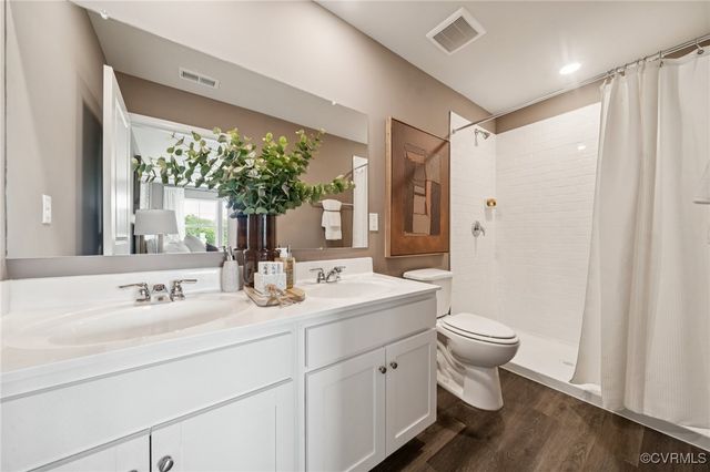 6642 Lunsford Dr, Prince George, VA 23875