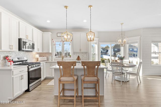 29 Tasha Lane, Howell, NJ 07731