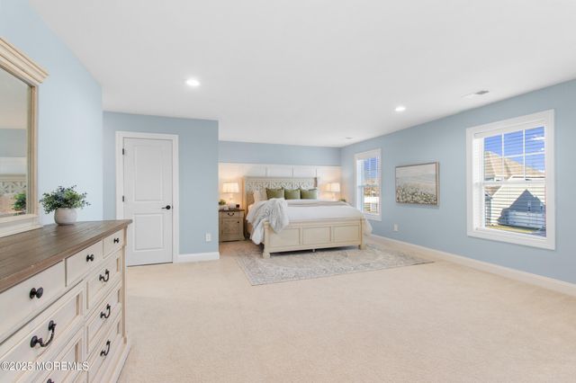 29 Tasha Lane, Howell, NJ 07731