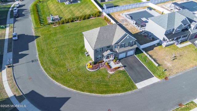 29 Tasha Lane, Howell, NJ 07731