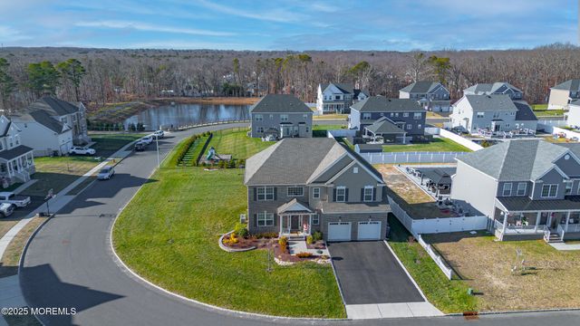 29 Tasha Lane, Howell, NJ 07731