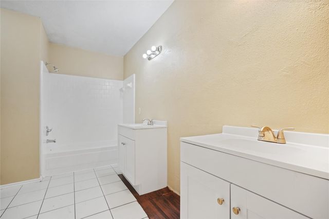 22911 Sherioaks Lane, Spring, TX 77389