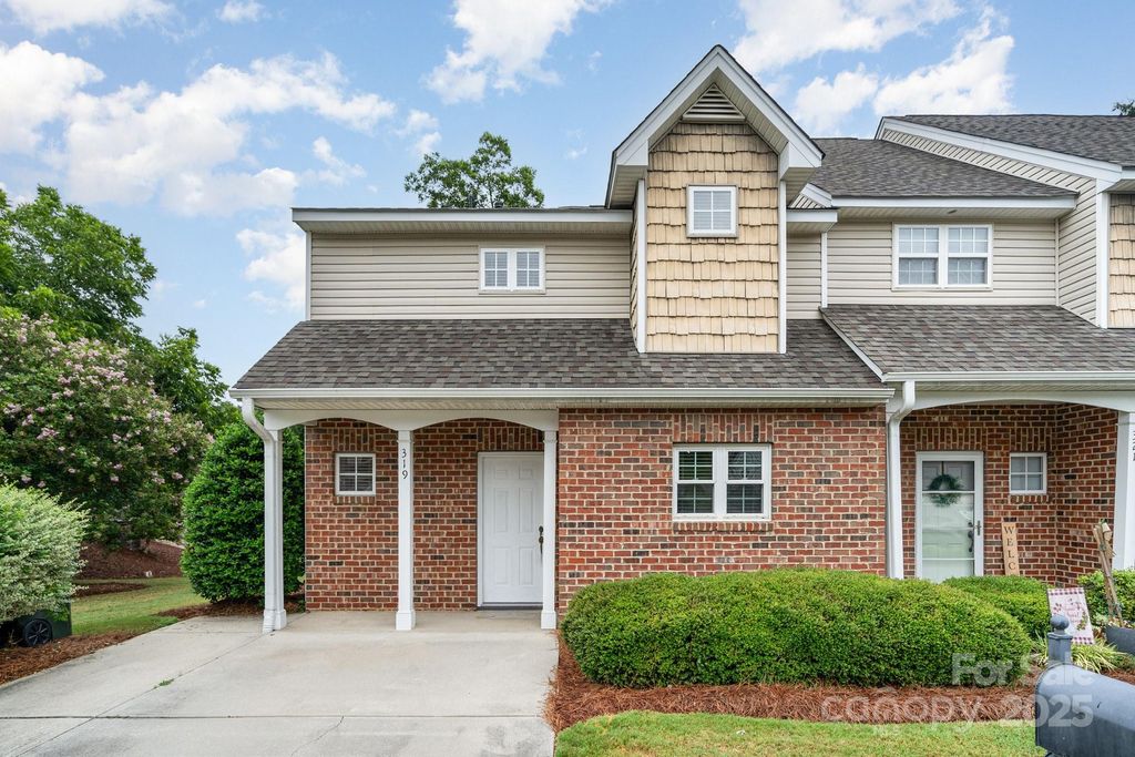 319 Valley Brook Lane SE, Concord, NC 28025