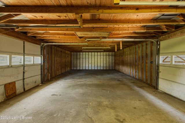 1545 Greenbriar Rd, Mt Washington, KY 40047