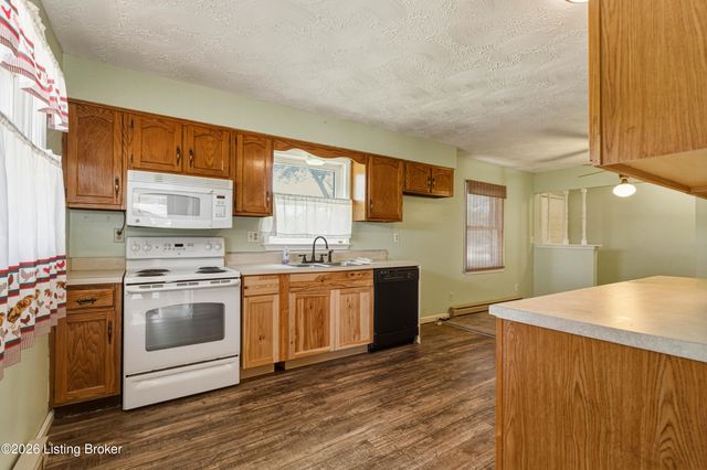 1545 Greenbriar Rd, Mt Washington, KY 40047