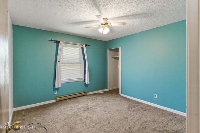 1545 Greenbriar Rd, Mt Washington, KY 40047