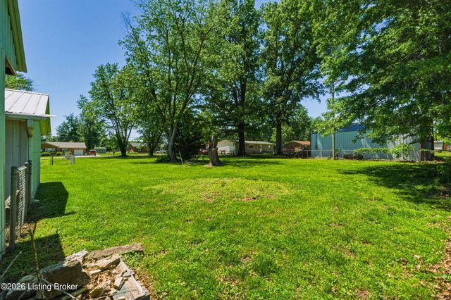 1545 Greenbriar Rd, Mt Washington, KY 40047