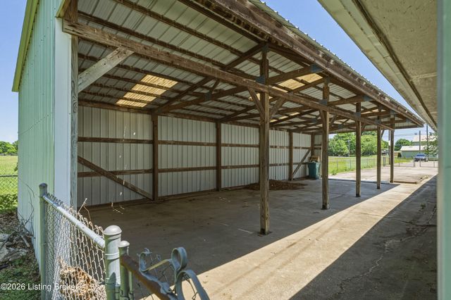 1545 Greenbriar Rd, Mt Washington, KY 40047