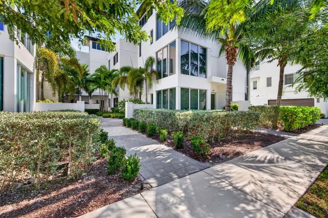 244 Garden Court, Lauderdale-By-The-Sea, Lauderdale By The Sea, FL 33308